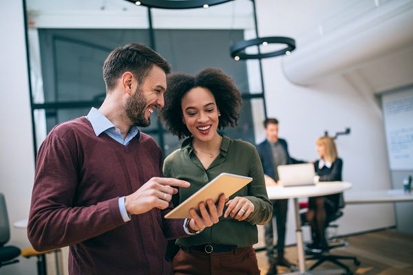 renovar la demanda de empleo